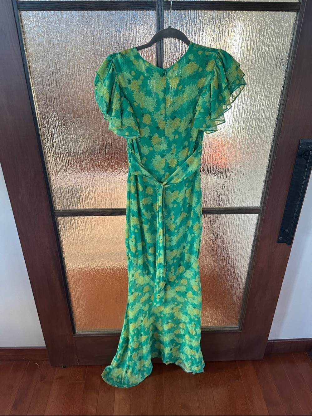 De La Vali 
Palmera Green Floral V-Neck Ruffle-Sleeve Maxi Dress size US 6. - Picture 9 of 12